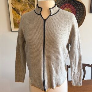 Elegant Gray Sweater with Black Trim